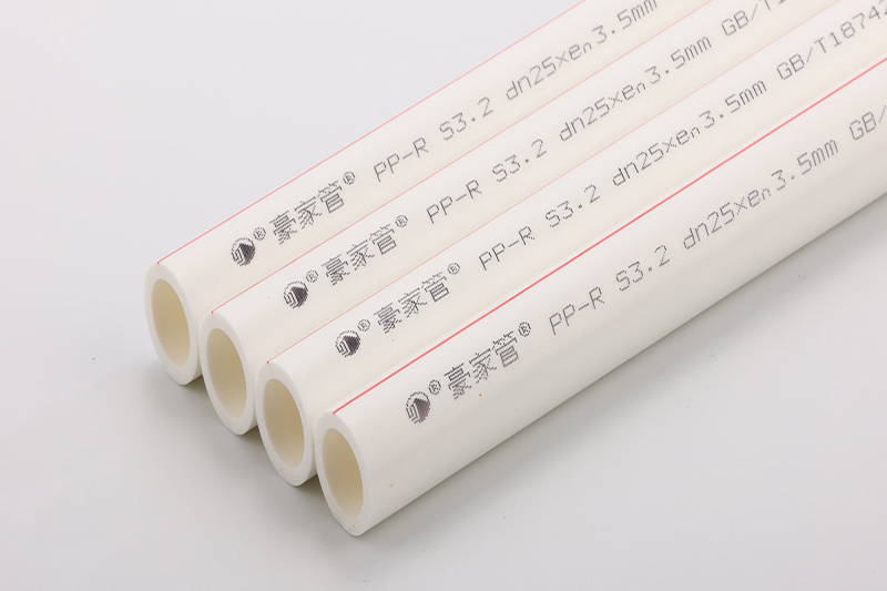 太陽能水管用什么材質(zhì)好？